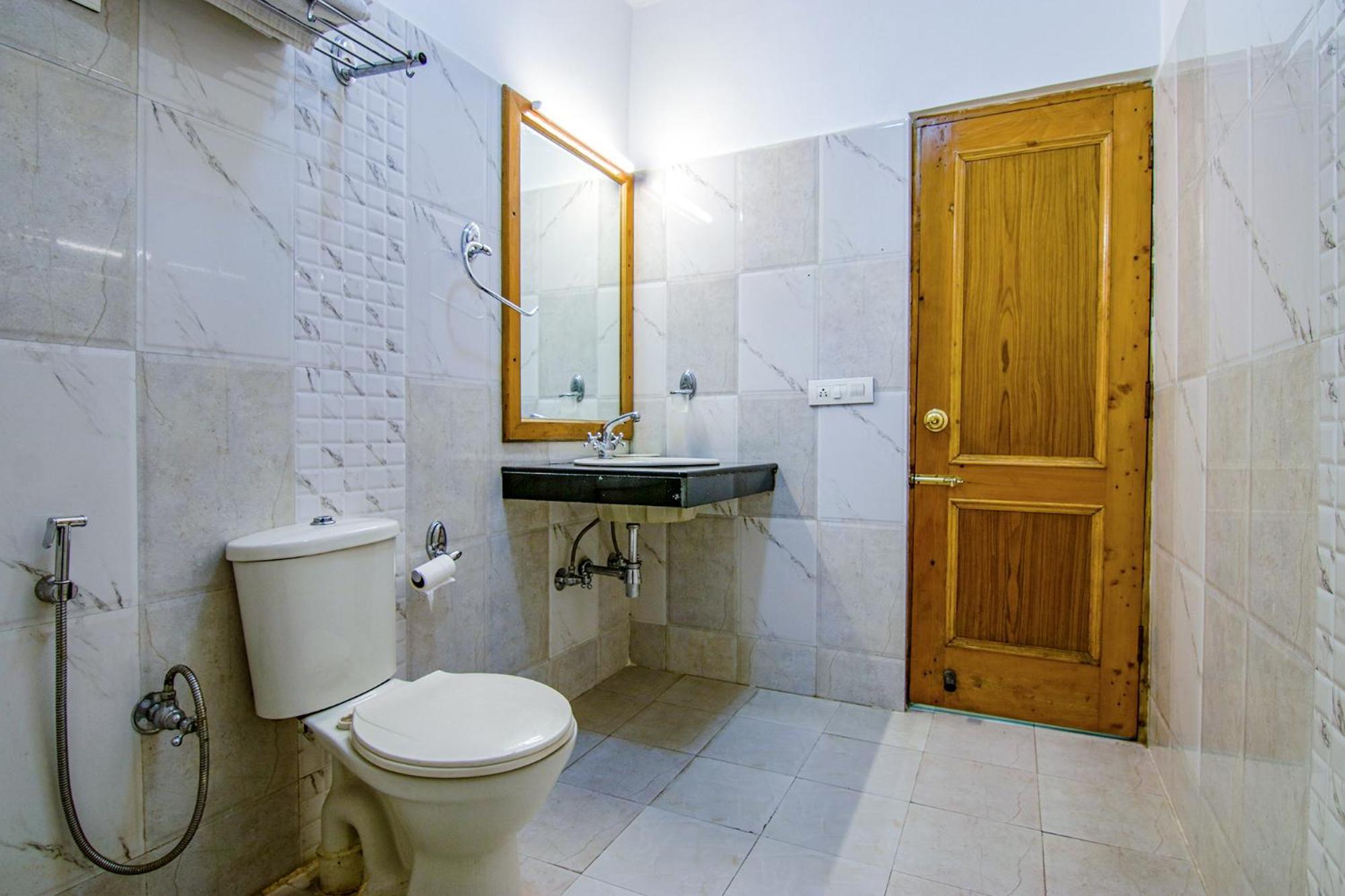 Fabhotel Prini Inn Manāli Exteriér fotografie