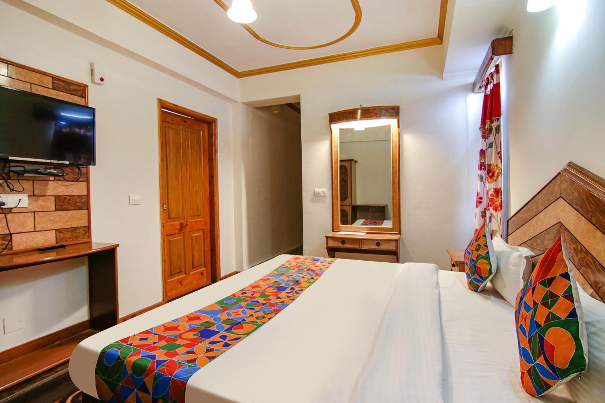 Fabhotel Prini Inn Manāli Exteriér fotografie