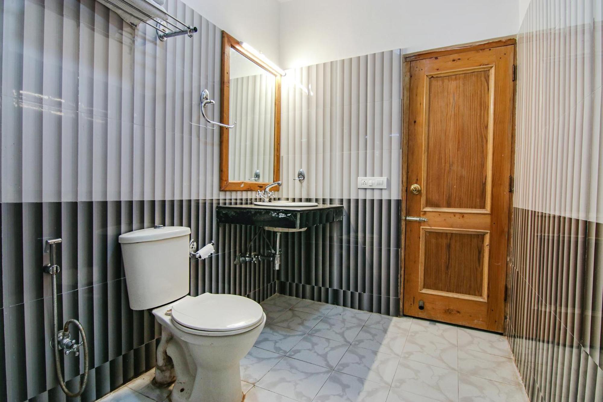 Fabhotel Prini Inn Manāli Exteriér fotografie
