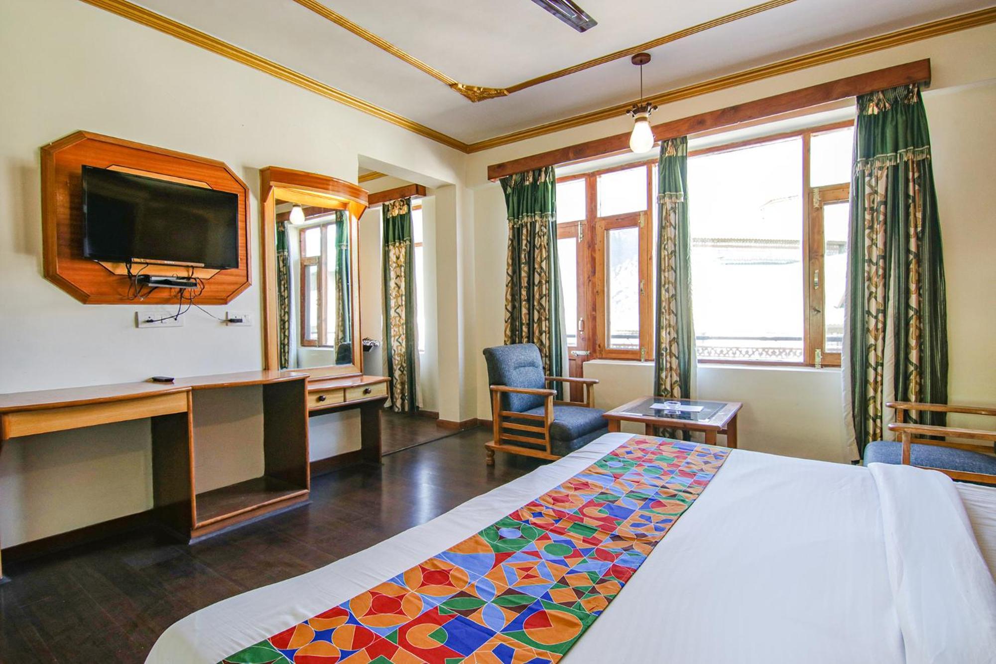 Fabhotel Prini Inn Manāli Exteriér fotografie